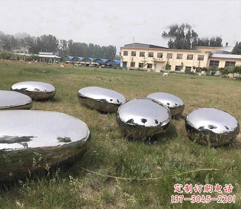 温州精美不锈钢水滴景观雕塑