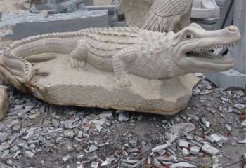 温州鳄鱼黄沙岩动物石雕精致装饰您的家
