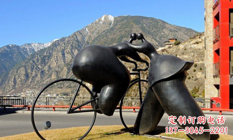 温州公园抽象骑自行车人物