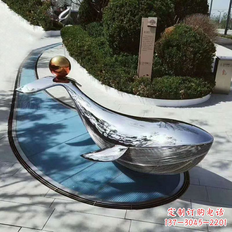 温州大型不锈钢镜面鲸鱼景观雕塑摆件