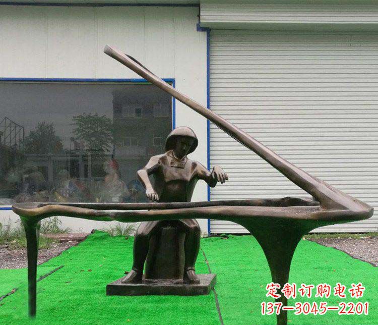 温州 传奇钢琴雕塑