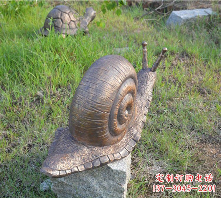温州全新玻璃钢材质仿真铜蜗牛雕塑