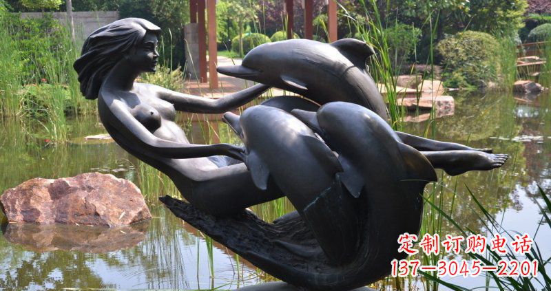 温州公园海豚和女孩景观铜雕
