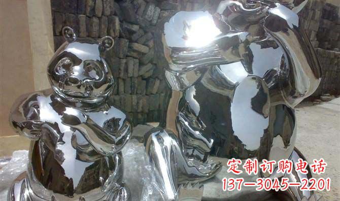 温州公园镜面不锈钢大熊猫雕塑
