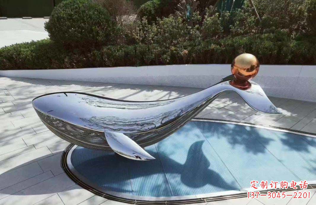温州新颖独特的镜面不锈钢海豚雕塑
