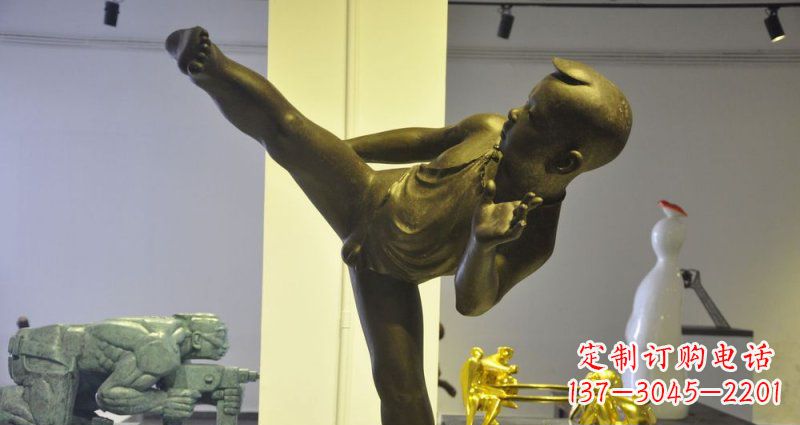 温州领雕塑男孩练功夫铜雕