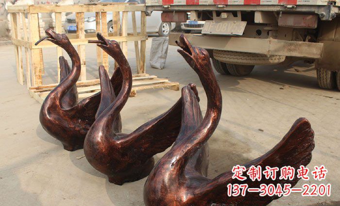 温州公园喷水天鹅动物铜雕