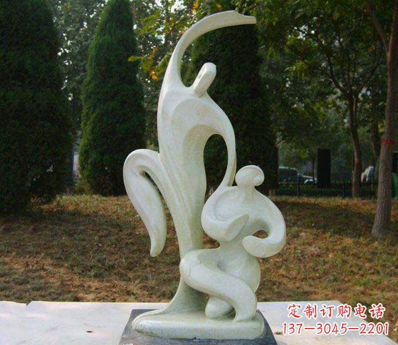 温州公园情侣抽象人物雕塑