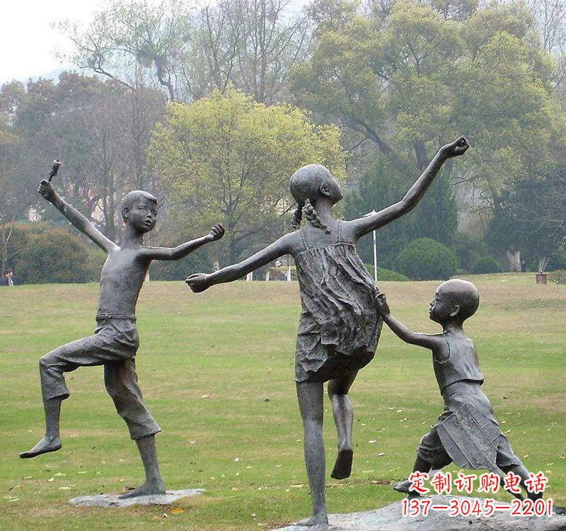 温州公园人物放风筝的儿童铜雕