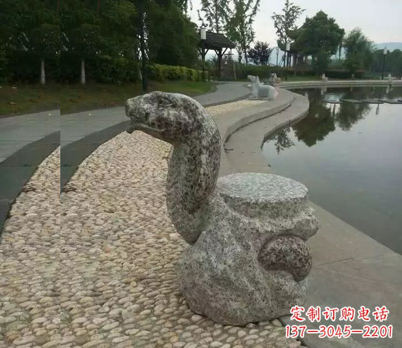 温州公园十二生肖蛇石雕