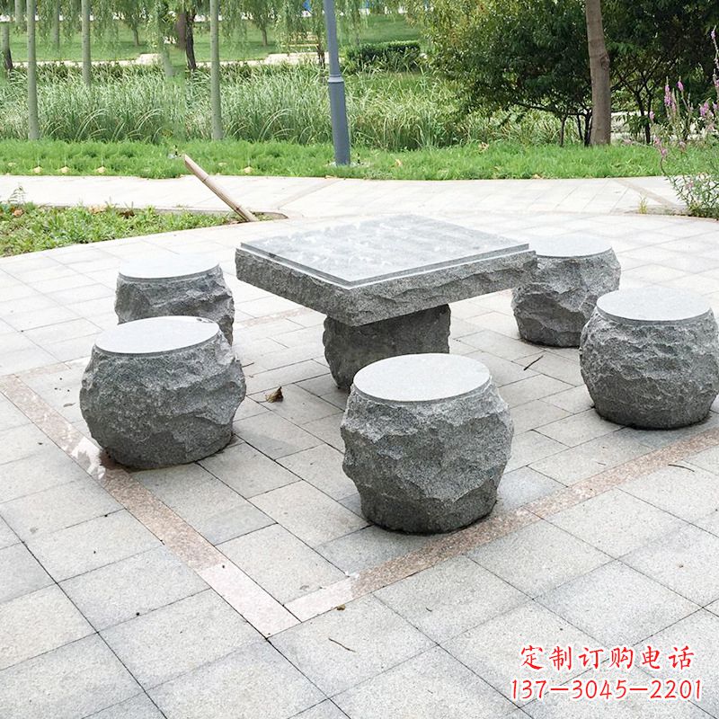温州新题目“古典风格石桌凳雕塑”