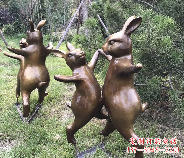 温州铜雕奔跑兔子动物雕塑