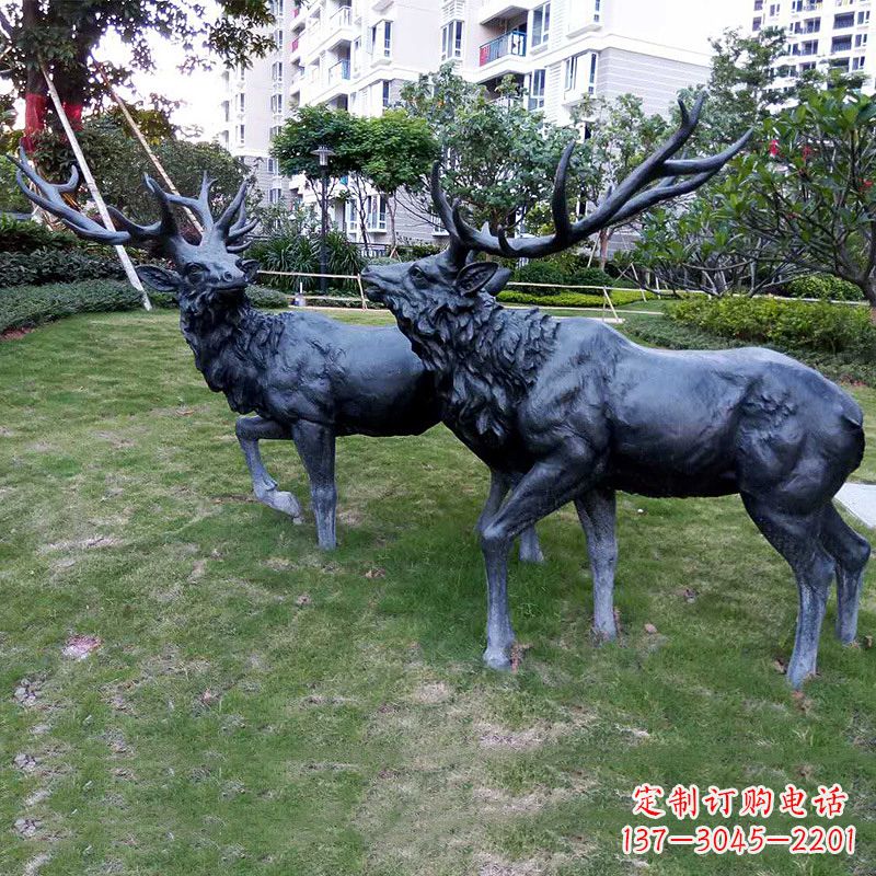 温州公园铜雕公鹿草坪动物雕塑