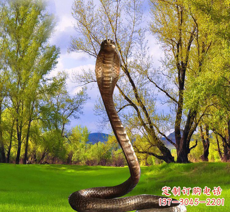 温州铜质眼镜蛇动物雕塑