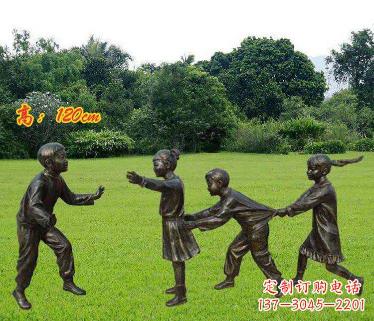 温州公园玩老鹰捉小鸡的儿童小品铜雕 (2)