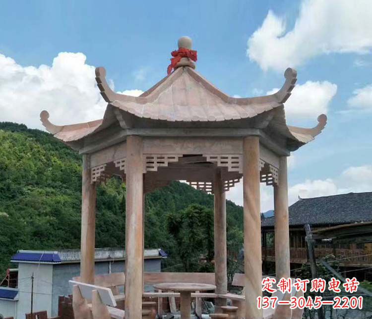 温州一流的公园晚霞红六角石雕凉亭