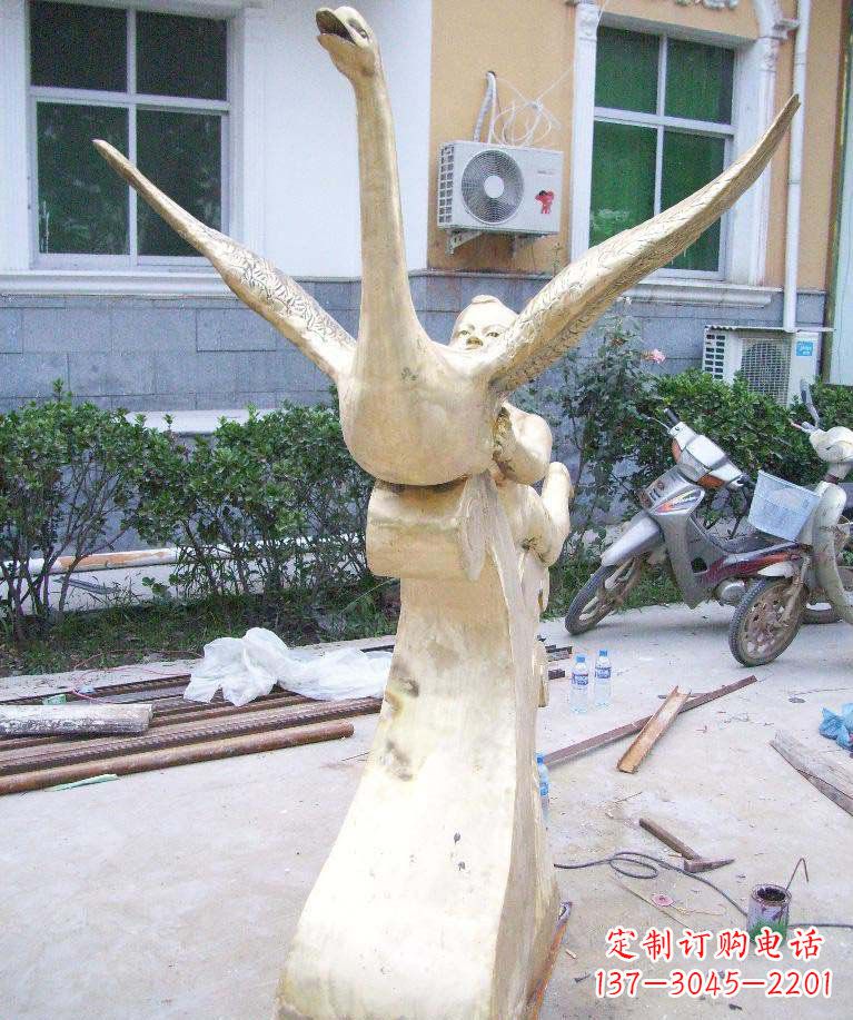 温州孩子与天鹅·梦幻铜雕