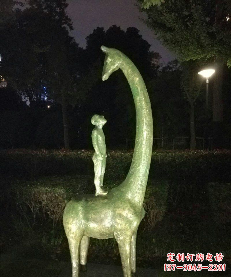 温州壮观绝伦的长颈鹿雕塑