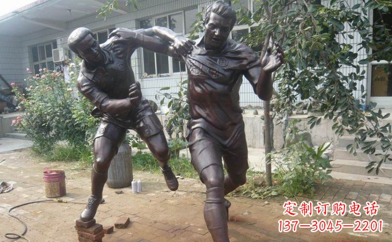 温州领雕塑卓越的足球雕塑技艺