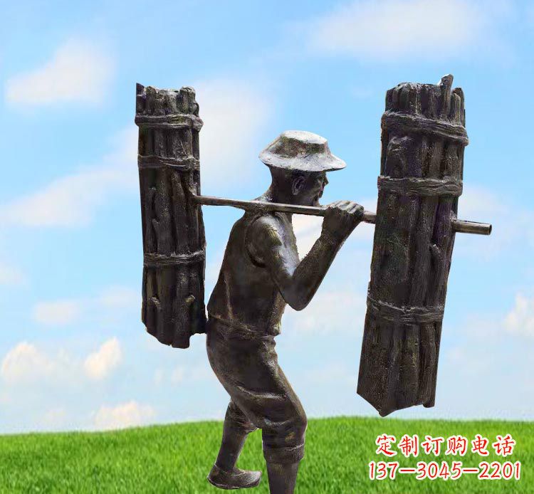 温州精美老人铜雕,传承古代挑柴精神