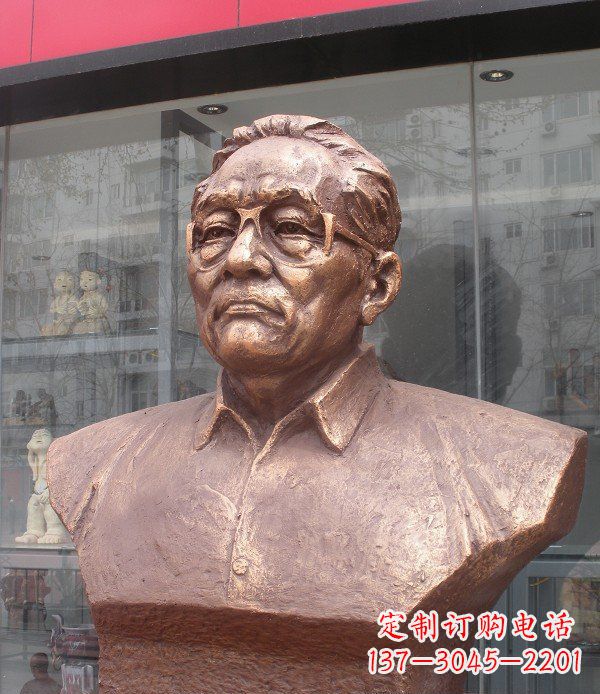 温州以巴金头像为原型打造的高贵铜雕艺术
