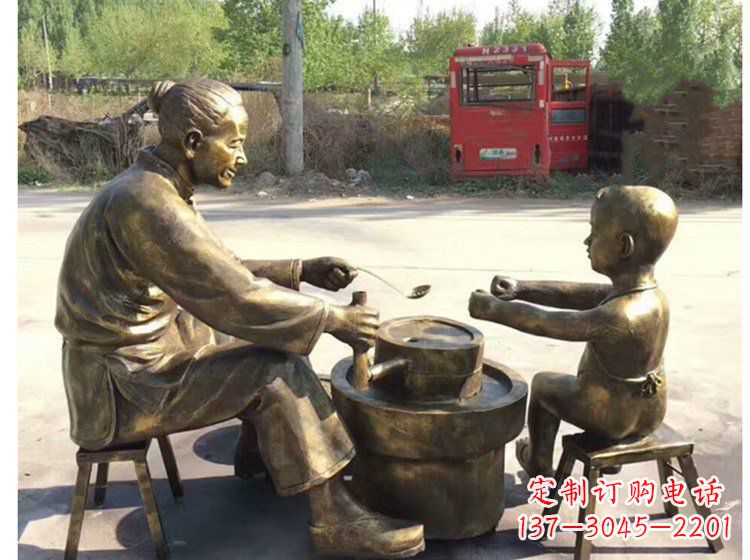 温州广场帮母亲磨豆浆小品人物铜雕