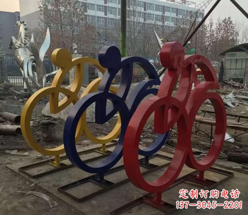 温州中领雕塑推出的自行车雕塑是一件别具一格的…