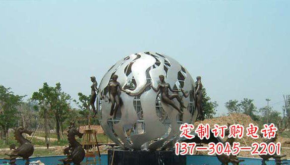 温州高雅大气不锈钢圆球喷泉雕塑