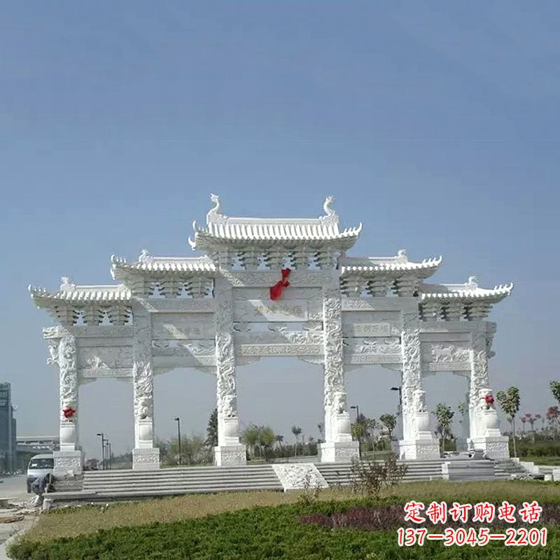 温州广场汉白玉五门石牌坊