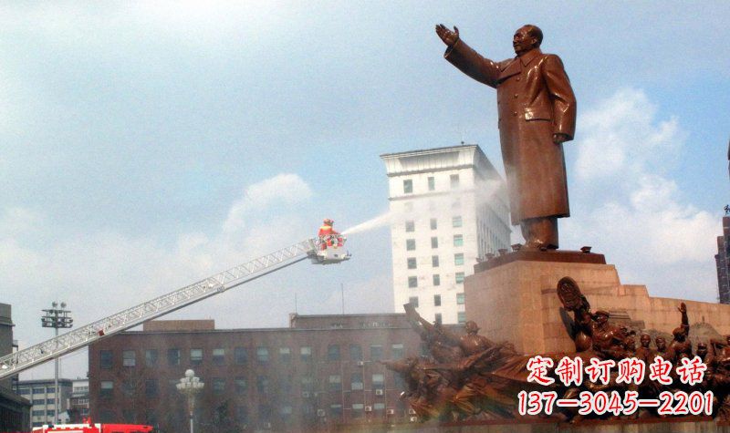 温州精致雕塑,极致致敬——毛主席景观铜雕