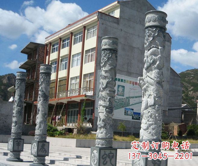 温州广场景观十二生肖龙柱石雕
