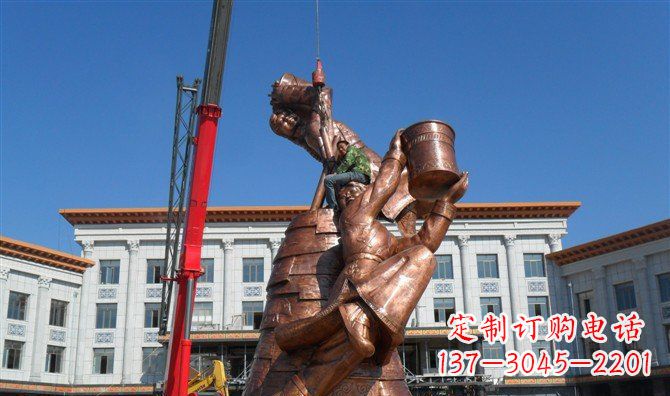温州广场美女跳舞景观铜雕