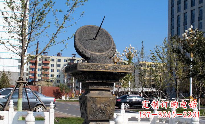温州中领雕塑专业定制日晷铜雕