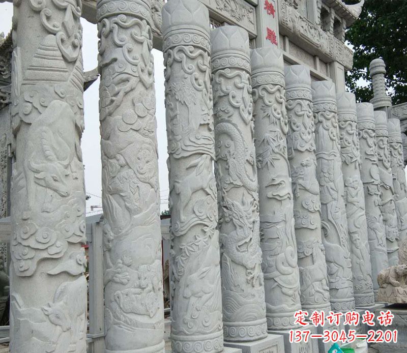 温州广场十二生肖石柱景观石雕