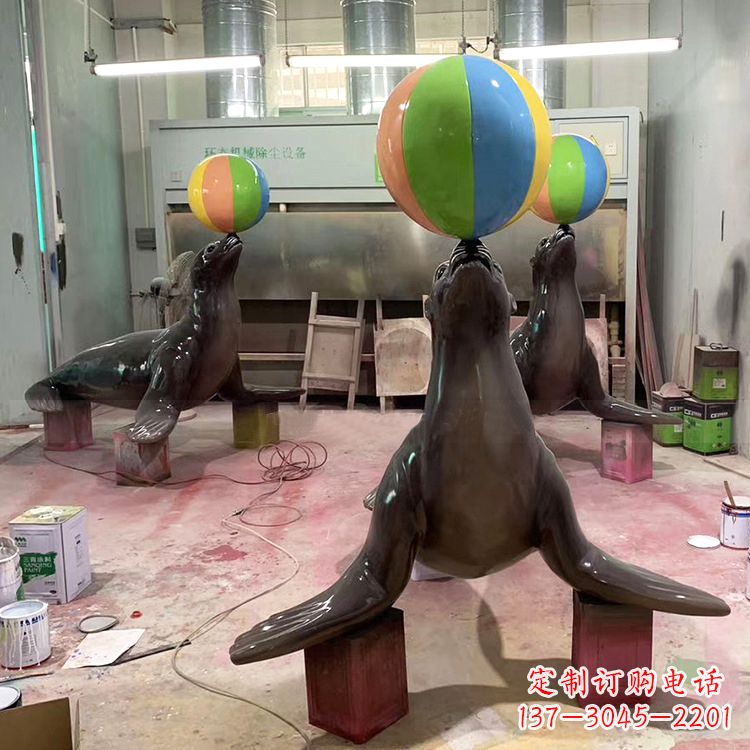 温州海豹玻璃钢雕塑，让您触手可及的自然风情