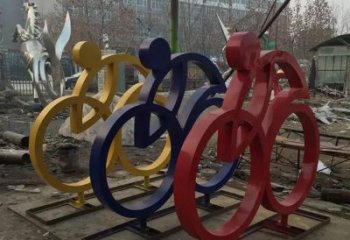温州中领雕塑推出的自行车雕塑是一件别具一格的…