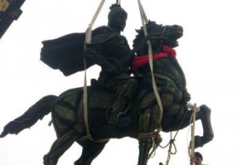 温州仰望古代将军，来一场跨越时空的雕塑之旅
