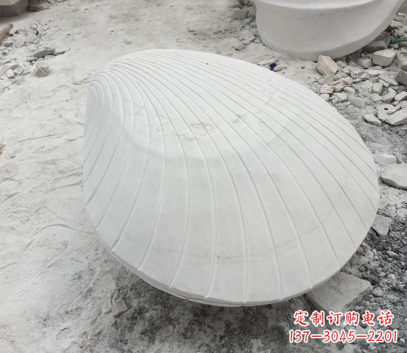 温州用贝壳雕刻出美丽的汉白玉雕塑