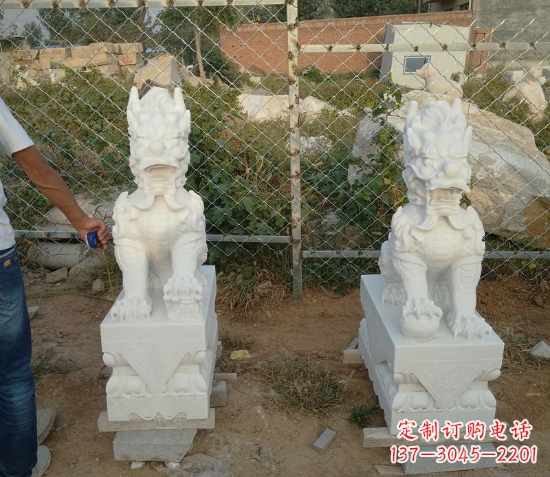 温州汉白玉踩球麒麟门口镇宅招财石雕