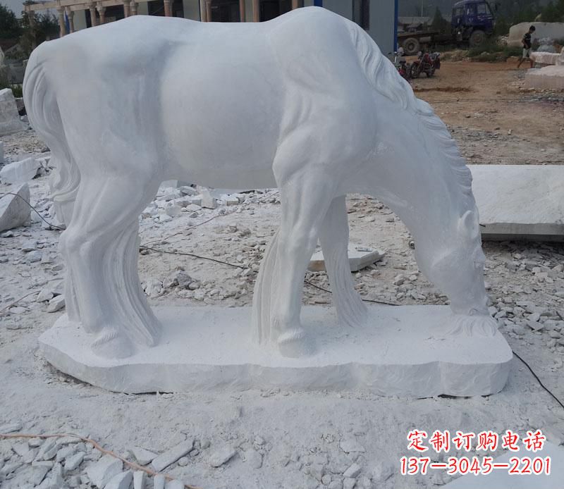 温州汉白玉动物马雕塑是由中领雕塑定制的一款精…