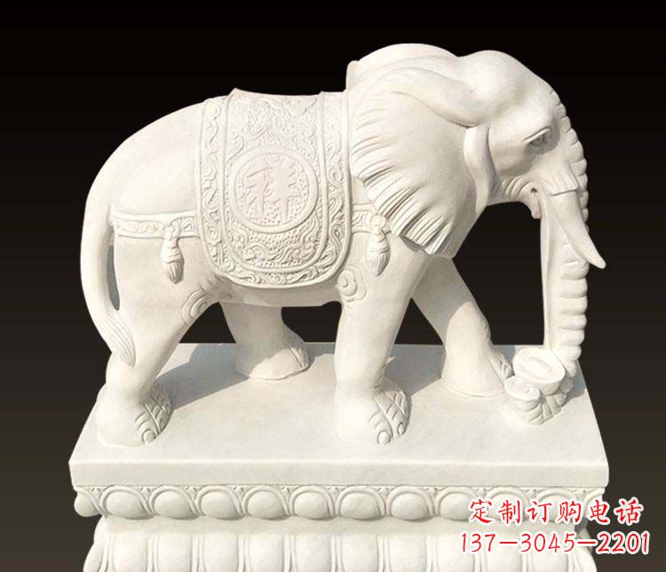 温州汉白玉吉祥如意鼻卷元宝的大象石雕