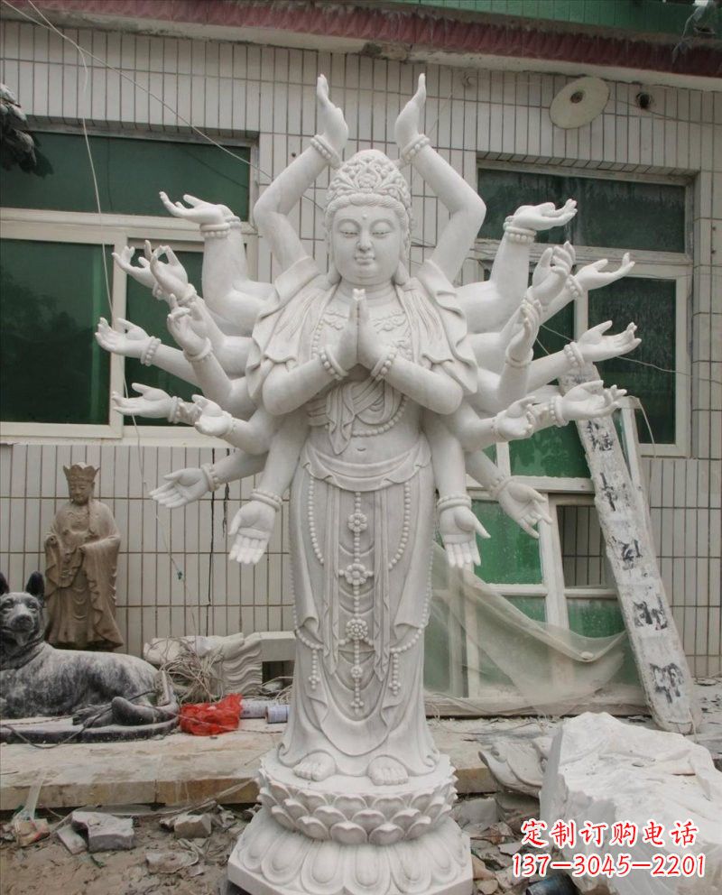 温州汉白玉千手观音雕塑,精致细腻,深具宗教意义