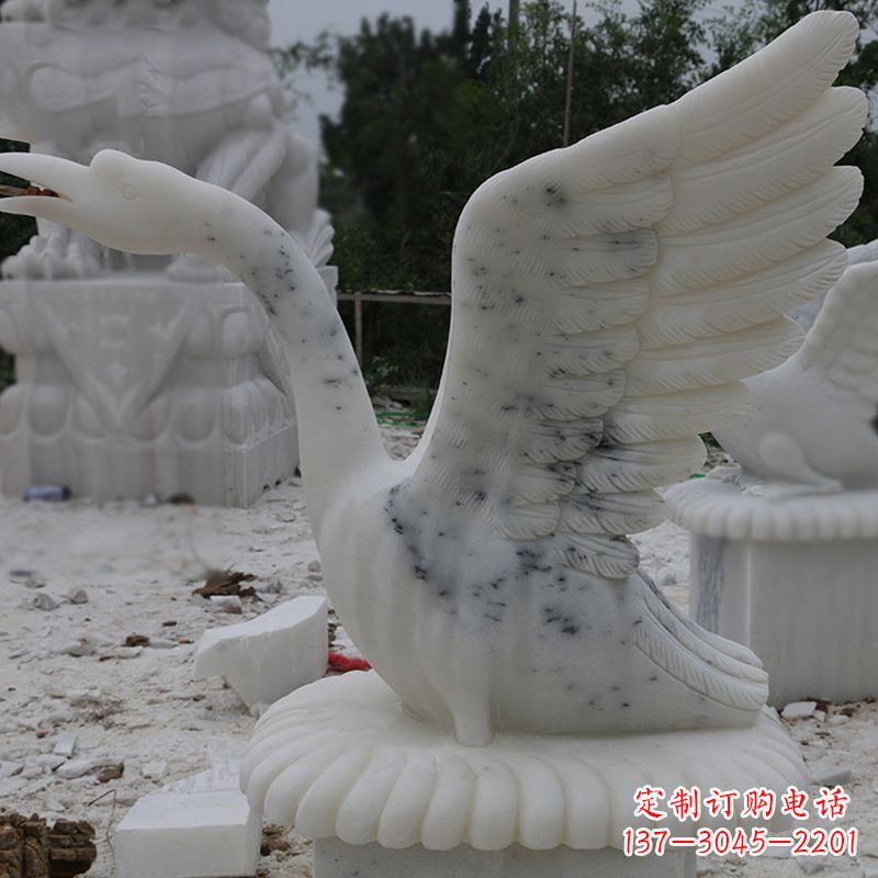 温州汉白玉吐水天鹅石雕