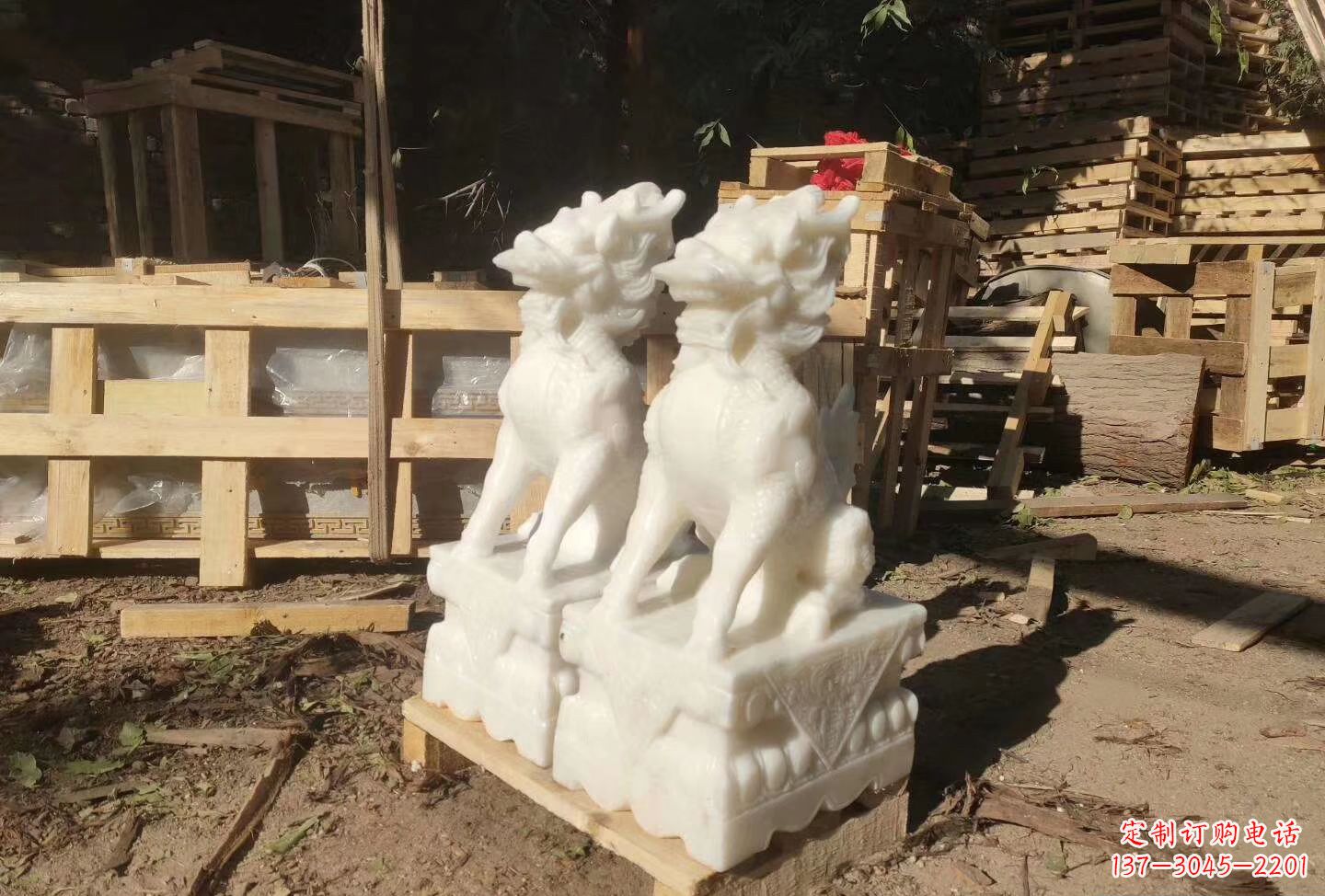 温州汉白玉招财麒麟石雕