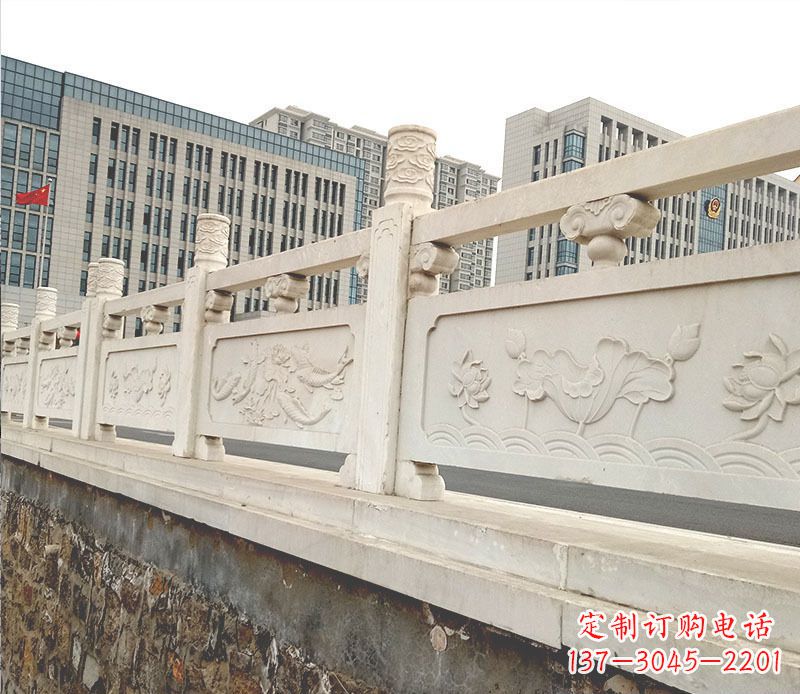 温州中领雕塑:精致的鲤鱼石浮雕石栏板石雕