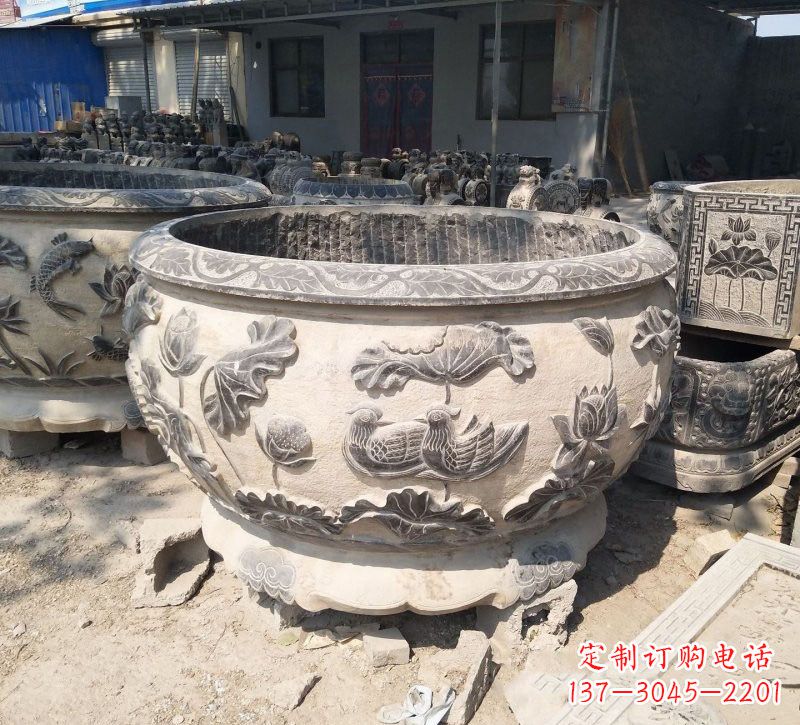 温州传统艺术、高雅精致,荷花鸳鸯石水缸精美雕塑