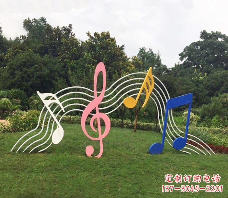 温州领雕塑:外观精美的不锈钢音符雕塑