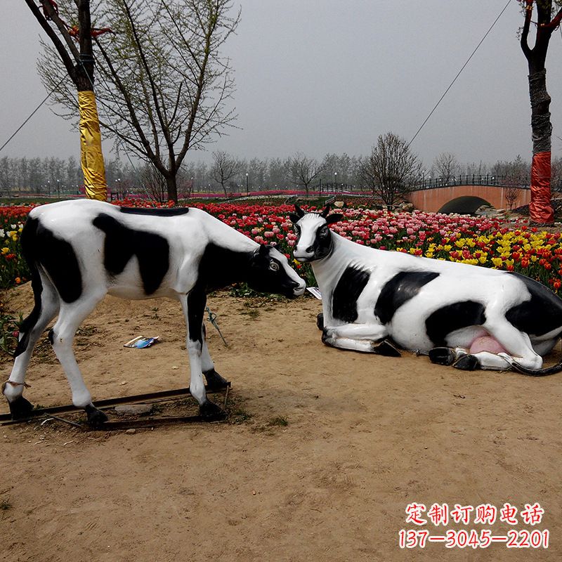 温州室外仿真动物雕塑-奶牛，为您打造精美细腻的艺术品