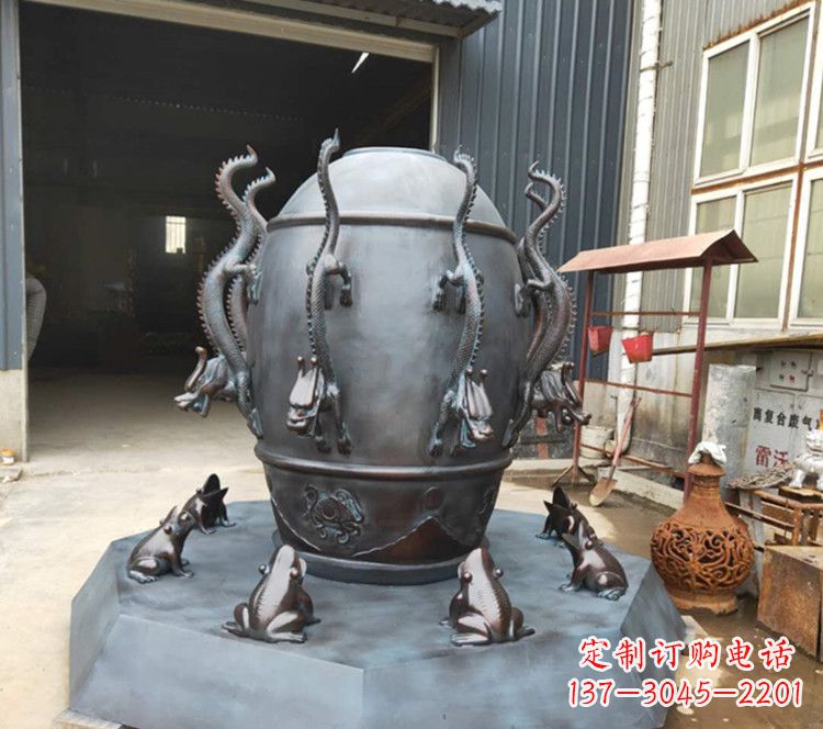 温州浑天仪玻璃钢仿铜雕塑,活跃校园景观
