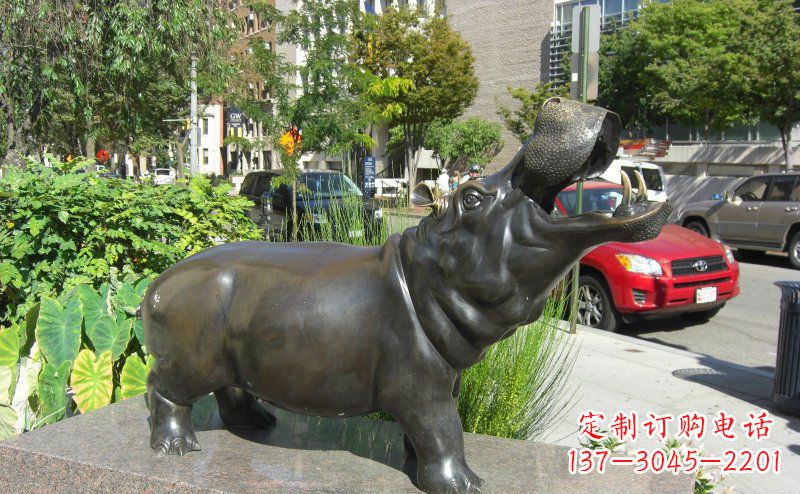 温州精美细腻的街边河马铜雕
